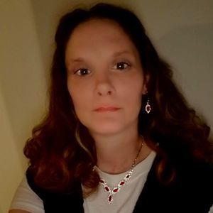 Meet your Posher, Lacey